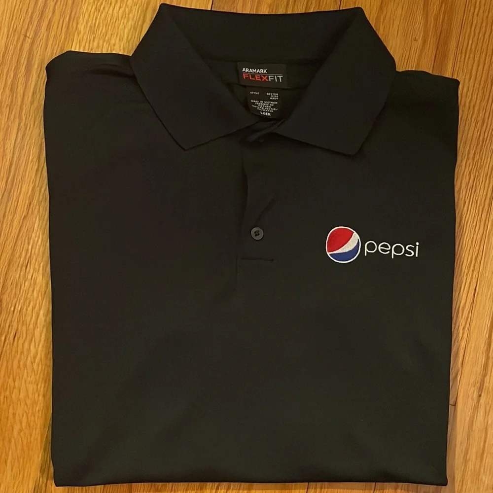 NWOT Aramark (Flex Fit) short sleeves navy blue polo shirt. Size L - Picture 2 of 15